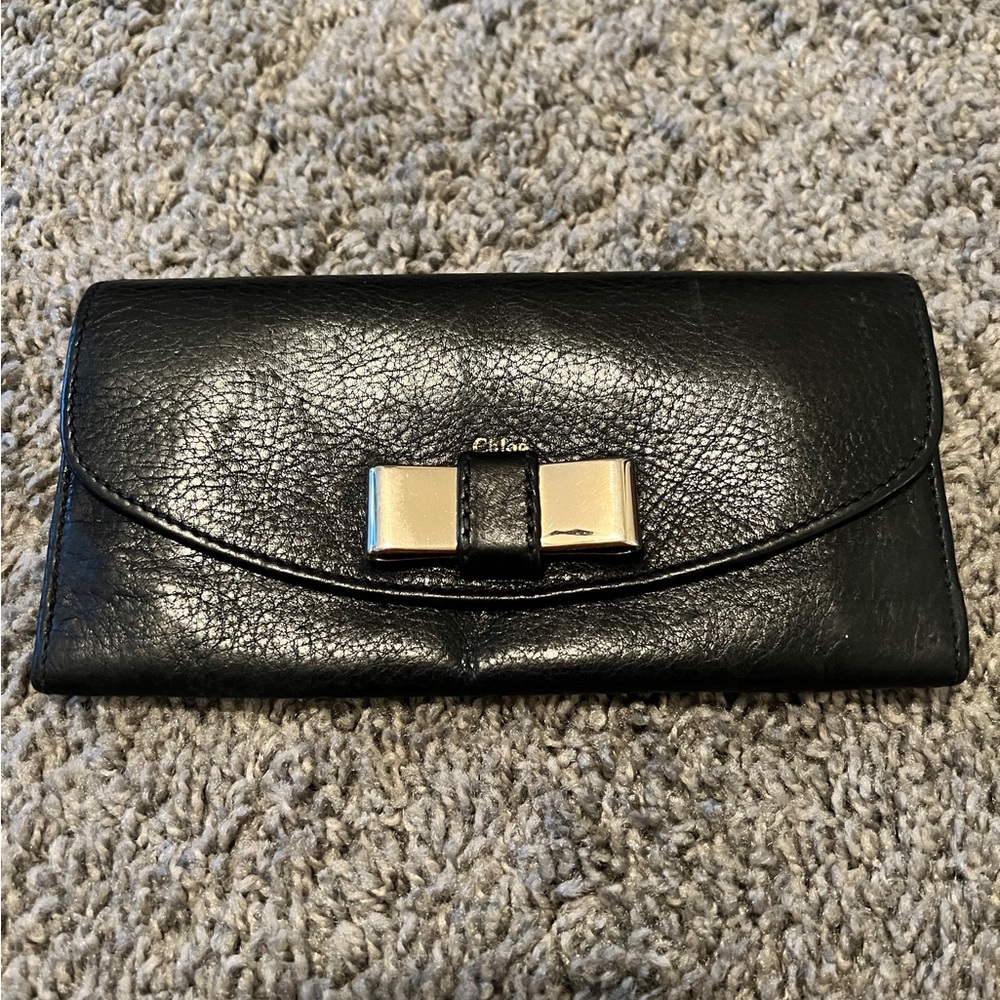 Chloe wallet with gold bow